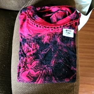 Affliction red & black t shirt openback